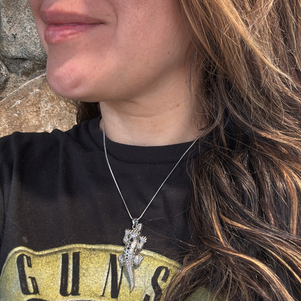 Silver Alligator Pendant Necklace